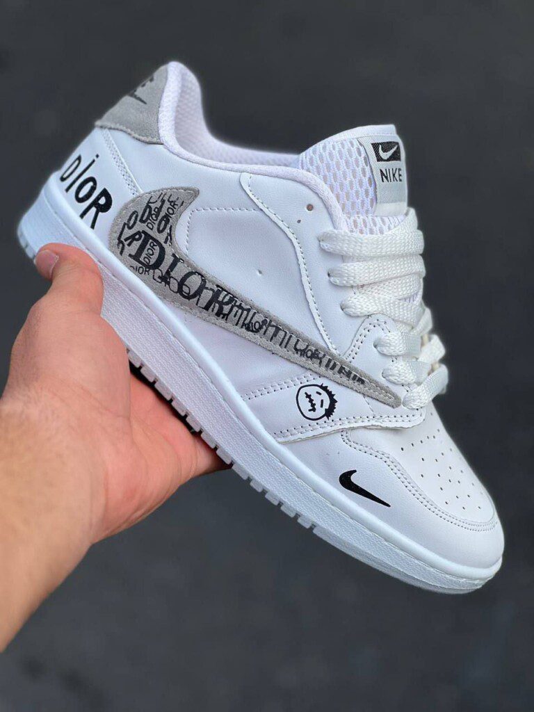 کاز ترویس مشکی